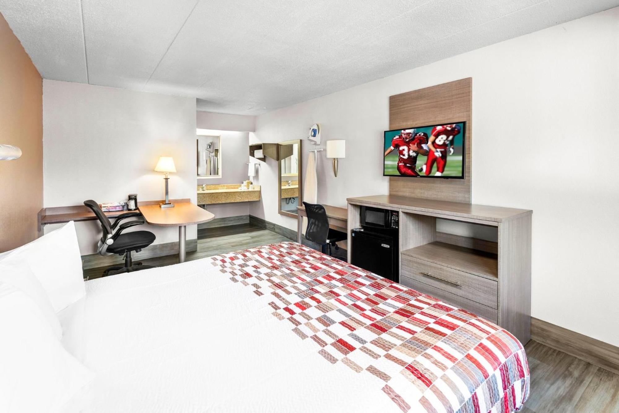 Red Roof Inn Indianapolis North - College Park Zewnętrze zdjęcie