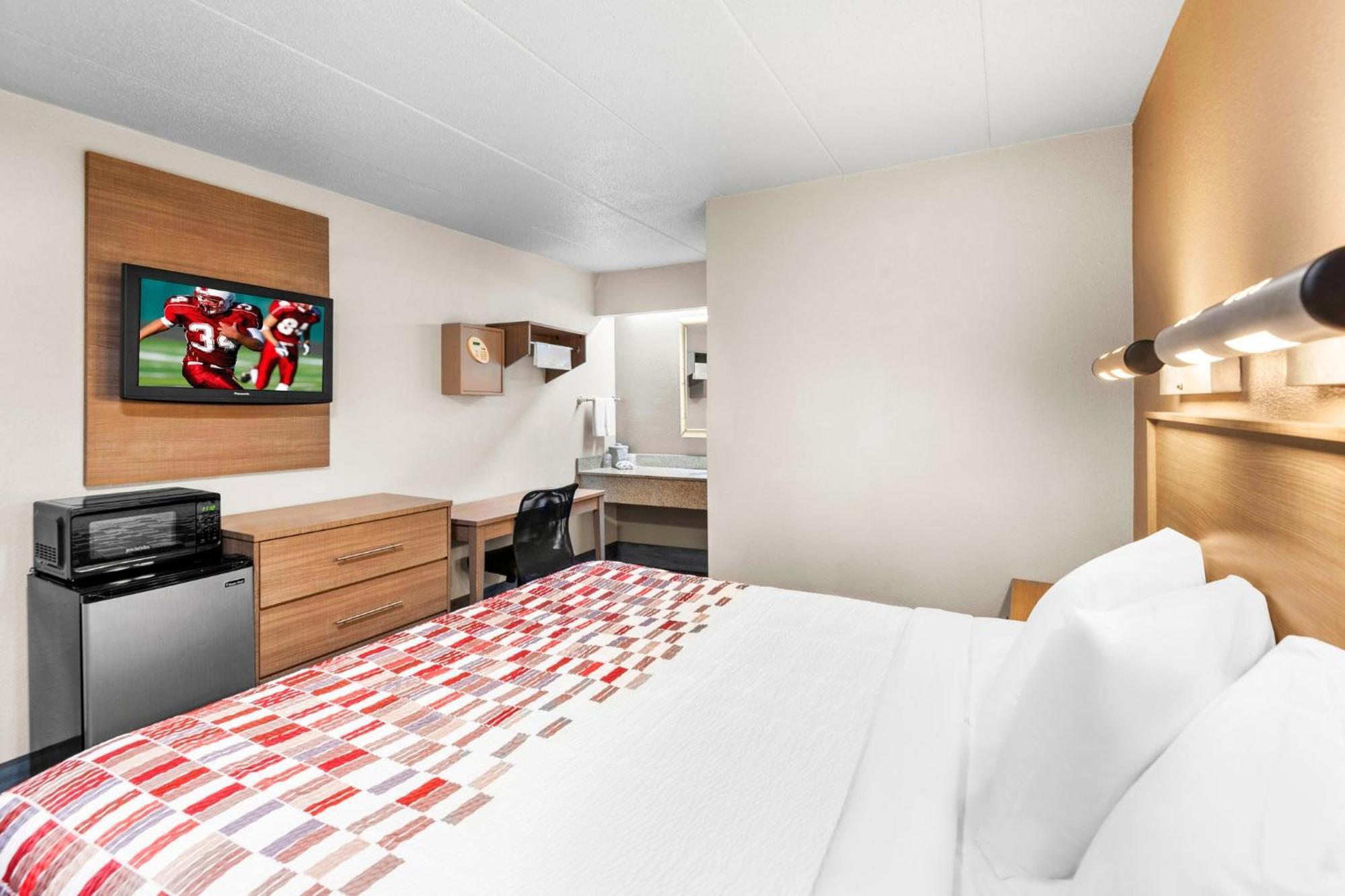 Red Roof Inn Indianapolis North - College Park Zewnętrze zdjęcie