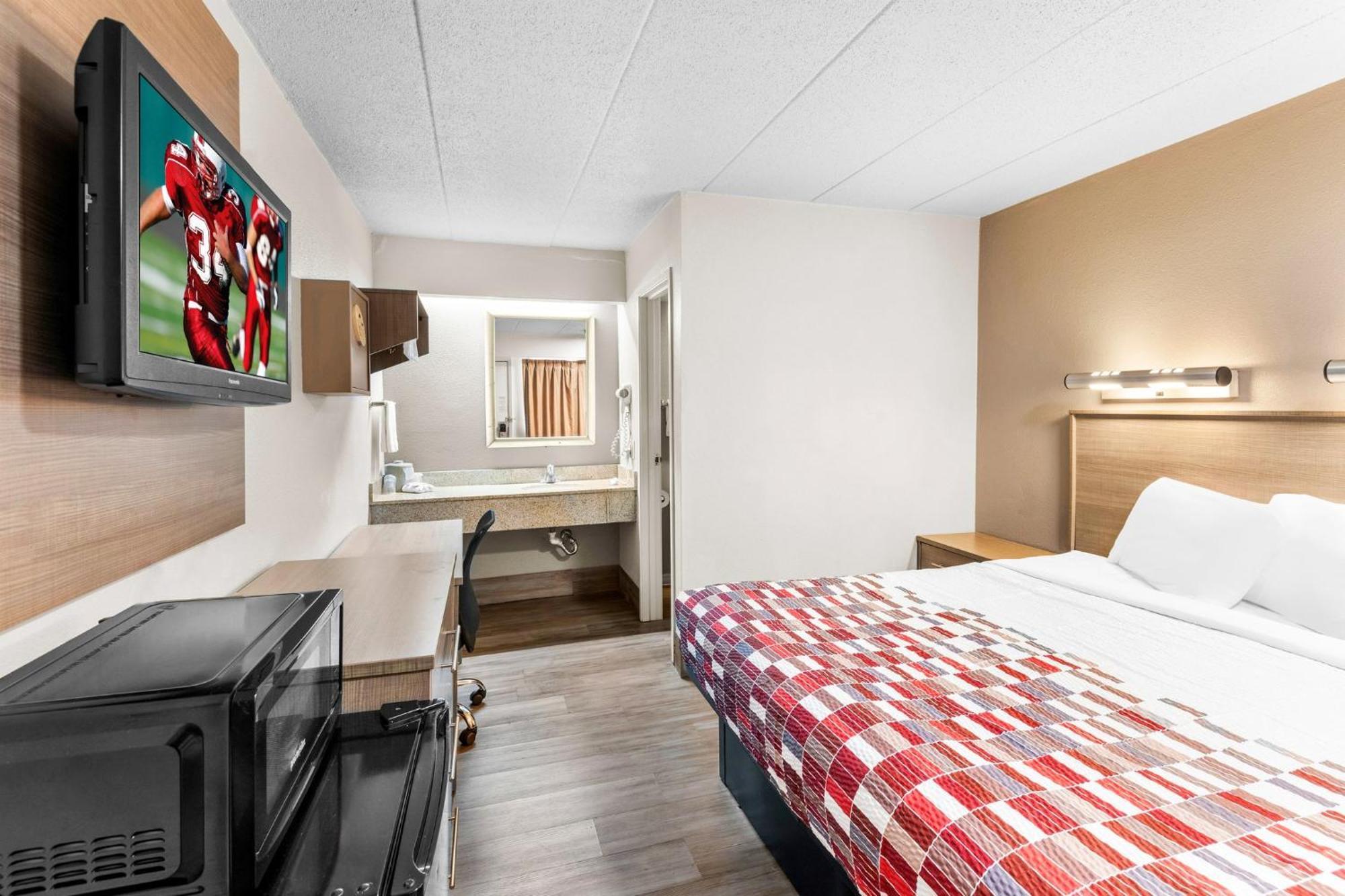 Red Roof Inn Indianapolis North - College Park Zewnętrze zdjęcie